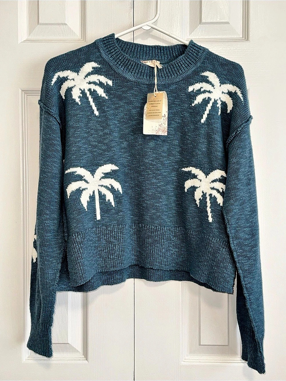 NWT-Hem & Thread Palm teal blue palmTree Cotton Sweater Size Small
